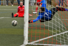 Stefan Seidel (FC Rottenburg, #07) beim Torschuss, Pascal Haug (SV Wurmlingen, #01, Torwart) bei Ballabwehr, FC Rottenburg vs. SV Wurmlingen, Fussball, Bezirksliga Alb, 21. Spieltag, Saison 2023/24, 17.03.2024
Foto: Ralph Kunze