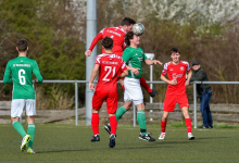 Kopfball von Bernd Kopp (FC Rottenburg, #04), FC Rottenburg vs. SV Wurmlingen, Fussball, Bezirksliga Alb, 21. Spieltag, Saison 2023/24, 17.03.2024
Foto: Ralph Kunze
