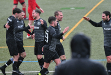 Jubel nach zweitem Tor fuer SG Reutlingen

SG Reutlingen vs. FC Rottenburg, Fussball, Bezirksliga Alb, 22. Spieltag, Saison 2023/24, 24.03.2024

Foto: Ralph Kunze