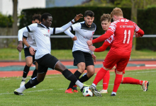 Moritz Rohrer (FC Rottenburg, #18),

FC Rottenburg vs. Anadolu SV Reutlingen, Fussball, Bezirksliga Alb, 25. Spieltag, Saison 2023/24, 21.04.2024

Foto: Eibner-Pressefoto/Ralph Kunze