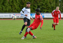 Moritz Rohrer (FC Rottenburg, #18),

FC Rottenburg vs. Anadolu SV Reutlingen, Fussball, Bezirksliga Alb, 25. Spieltag, Saison 2023/24, 21.04.2024

Foto: Eibner-Pressefoto/Ralph Kunze