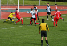 Moritz Rohrer (FC Rottenburg, #18),

FC Rottenburg vs. Anadolu SV Reutlingen, Fussball, Bezirksliga Alb, 25. Spieltag, Saison 2023/24, 21.04.2024

Foto: Eibner-Pressefoto/Ralph Kunze