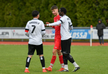 Moritz Rohrer (FC Rottenburg, #18),

FC Rottenburg vs. Anadolu SV Reutlingen, Fussball, Bezirksliga Alb, 25. Spieltag, Saison 2023/24, 21.04.2024

Foto: Eibner-Pressefoto/Ralph Kunze