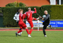 Moritz Rohrer (FC Rottenburg, #18),

FC Rottenburg vs. Anadolu SV Reutlingen, Fussball, Bezirksliga Alb, 25. Spieltag, Saison 2023/24, 21.04.2024

Foto: Eibner-Pressefoto/Ralph Kunze