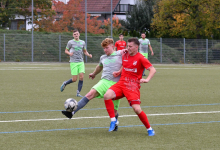 Lukas Behr (FC Rottenburg, #04)

SG Empfingen vs. FC Rottenburg, Fussball, Landesliga 3 Wuerttemberg, 10. Spieltag, Saison 2024/2025, 19.10.2024, 

Foto: Ralph Kunze