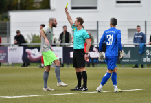 Stefan Seidel (FC Rottenburg, #07) bekommt die gelbe Karte, Kevin Fritz (SG Empfingen, #31)

SG Empfingen vs. FC Rottenburg, Fussball, Landesliga 3 Wuerttemberg, 10. Spieltag, Saison 2024/2025, 19.10.2024, 

Foto: Ralph Kunze