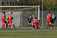 Torchance von Lukas Behr (FC Rottenburg, #11),

SG Reutlingen vs. FC Rottenburg, Fussball, Bezirksliga Alb, 22. Spieltag, Saison 2023/24, 24.03.2024